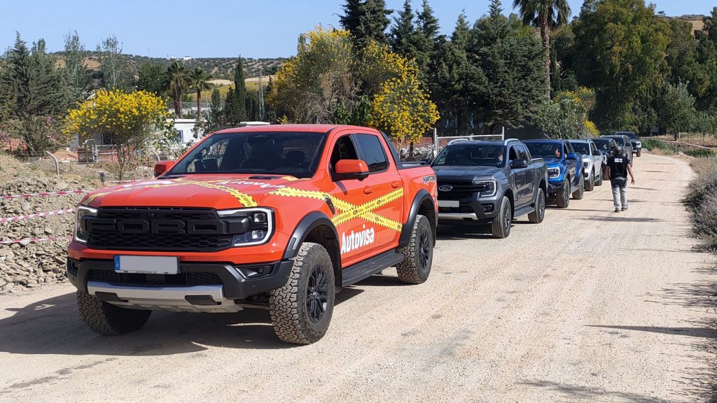 Caravana Ford Montes de Málaga.